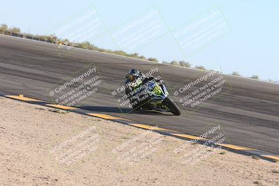 media/Nov-17-2024-CVMA (Sun) [[1fec520723]]/Race 11-Amateur Supersport Open/